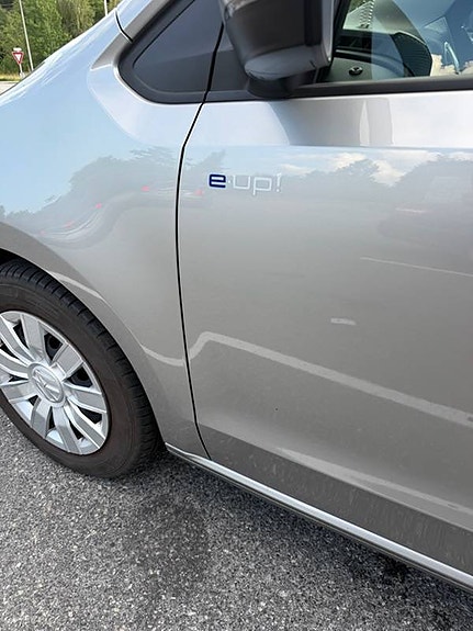 Volkswagen UP! 6 of 11