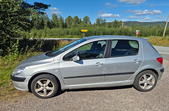 Peugeot 307 5 of 11
