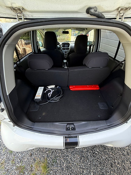 Mitsubishi i-Miev 4 of 5