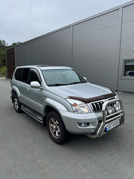 Toyota Land Cruiser 3 of 20