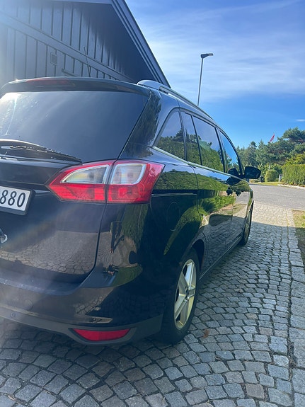 Ford Grand C-MAX 6 of 18