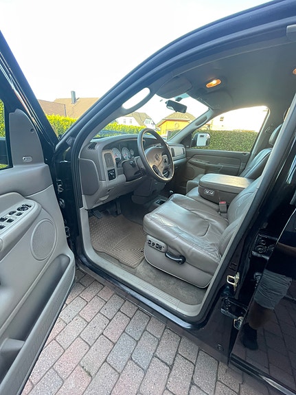 Dodge RAM 1500 9 of 30