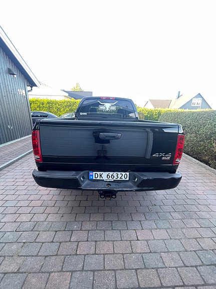 Dodge RAM 1500 8 of 30