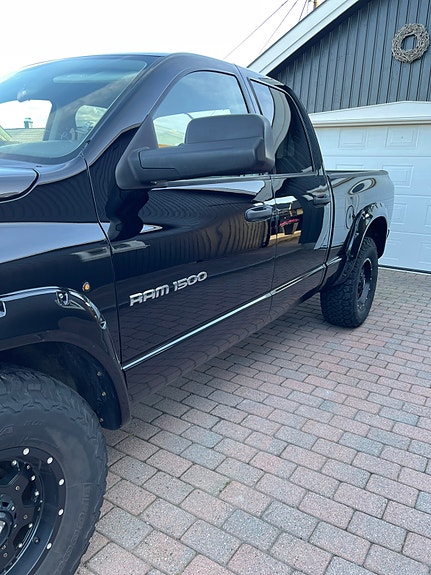 Dodge RAM 1500 4 of 30