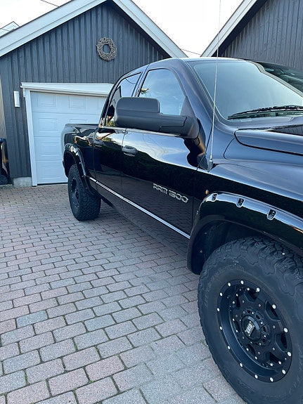 Dodge RAM 1500 5 of 30
