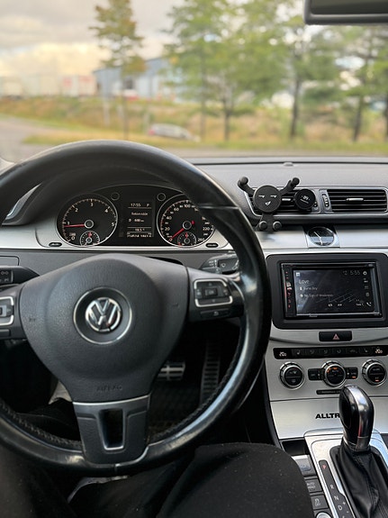 Volkswagen Passat 17 of 17