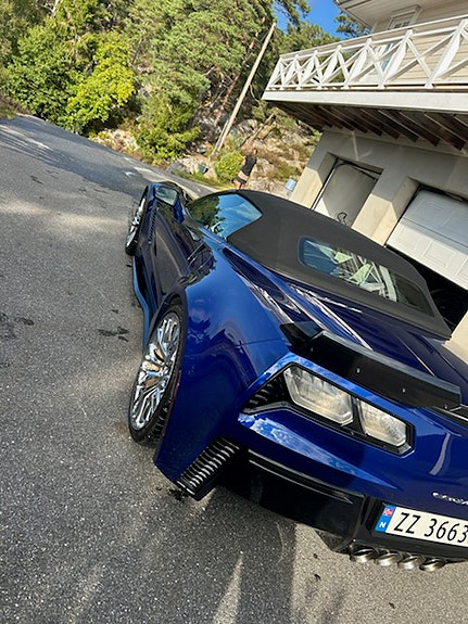 Chevrolet Corvette 13 of 26