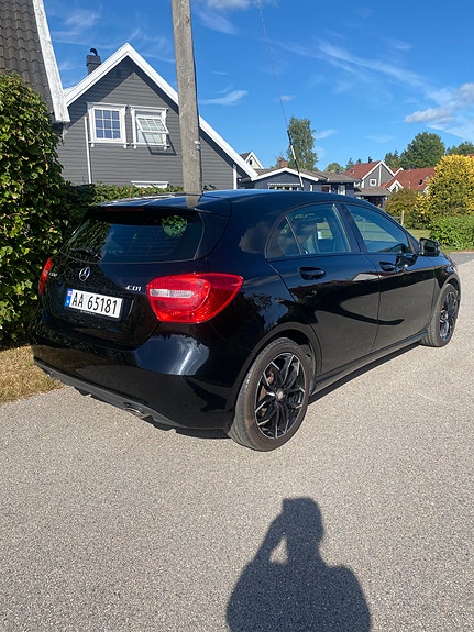 Mercedes-Benz A180 d 4 of 13
