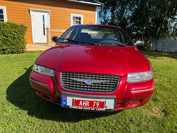 Chrysler Stratus 2 of 23