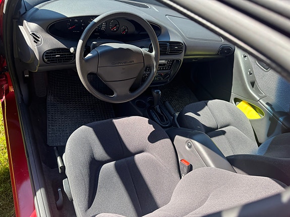 Chrysler Stratus 13 of 23