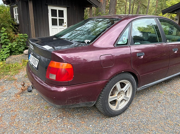 Audi A4 4 of 16
