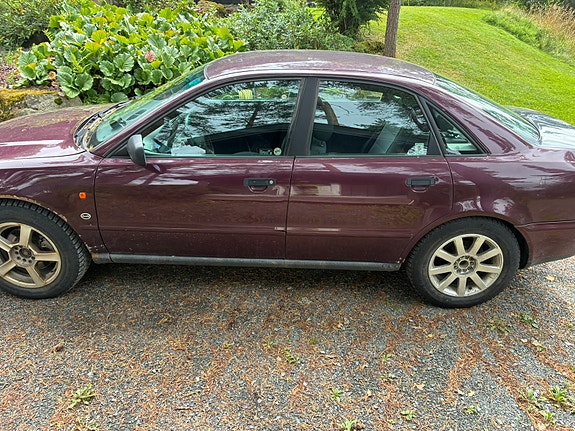 Audi A4 7 of 16