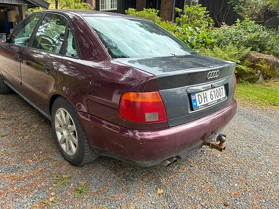 Audi A4 6 of 16