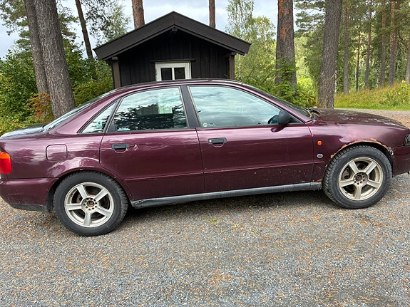 Audi A4 3 of 16