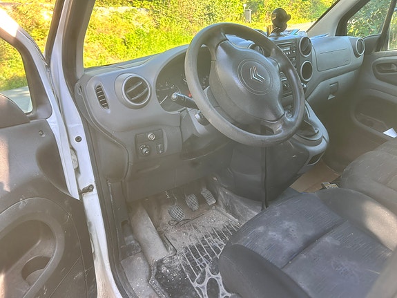 Citroen Berlingo 2 of 8