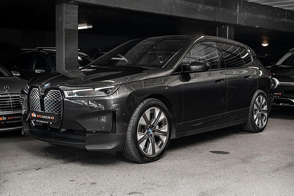 BMW iX