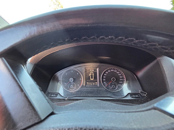 Volkswagen Multivan 9 of 12