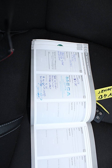 Volvo V40 16 of 21