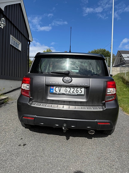 Toyota Urban Cruiser 6 of 22