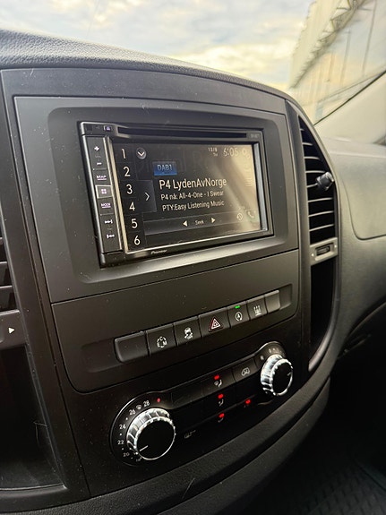 Mercedes-Benz Vito 119 15 of 16