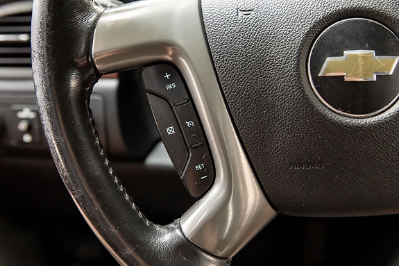 Chevrolet Tahoe 11 of 23