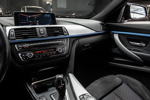 BMW 320d 13 of 22