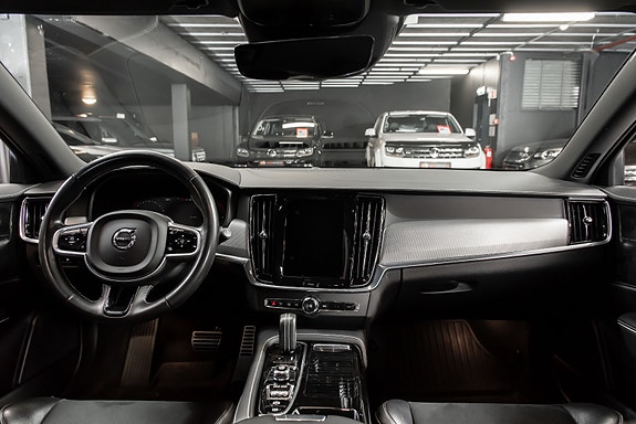 Volvo V90 11 of 24
