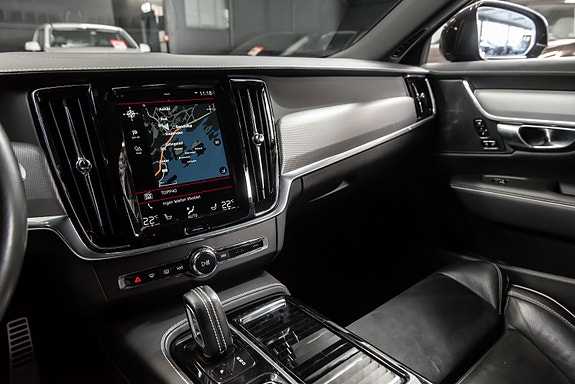 Volvo V90 14 of 24