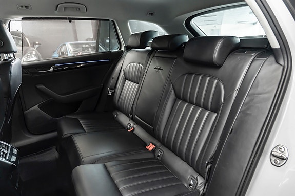 Skoda Superb 10 of 26