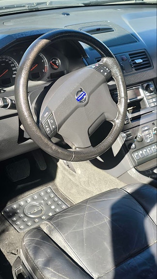 Volvo XC90 9 of 9