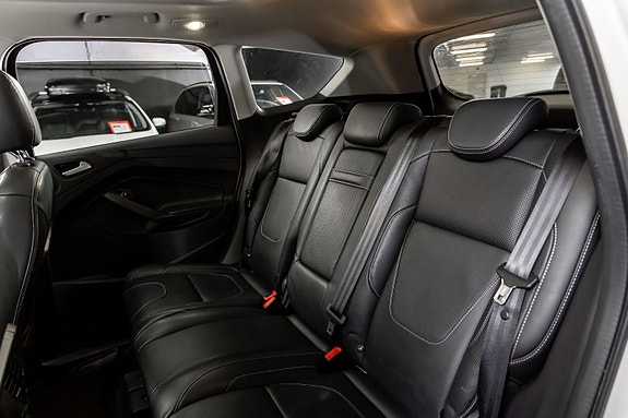 Ford Kuga 11 of 22