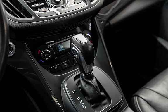 Ford Kuga 19 of 22