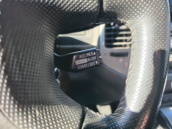 Mitsubishi Pajero 14 of 22
