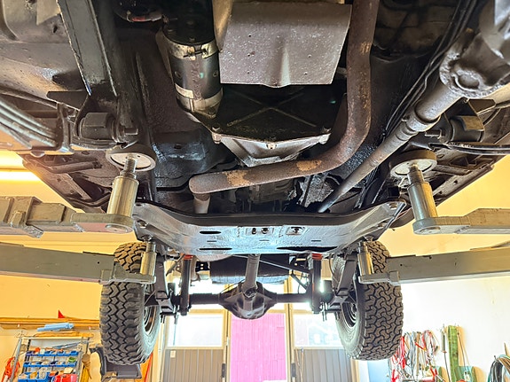 Jeep Wrangler 2 of 17