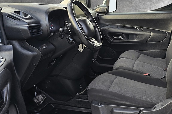 Citroen Berlingo 12 of 30