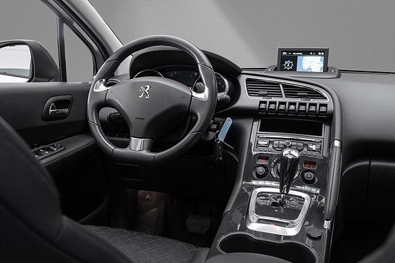 Peugeot 3008 25 of 29