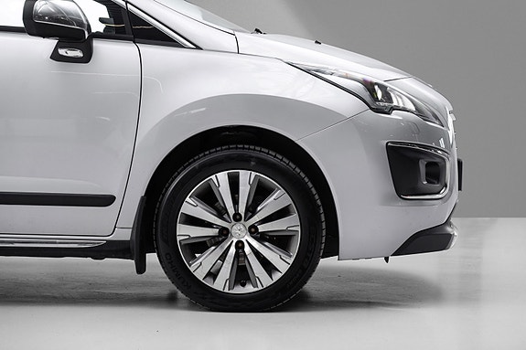 Peugeot 3008 8 of 29