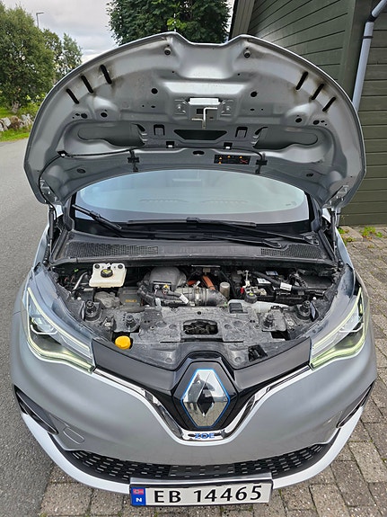 Renault Zoe 6 of 8