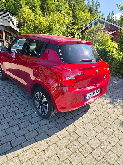 Suzuki Swift 7 of 15