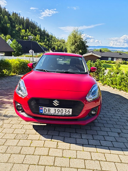 Suzuki Swift 3 of 15