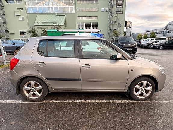 Skoda Fabia 5 of 21