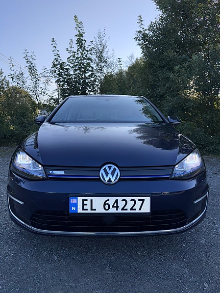 Volkswagen e-Golf VII 6 of 20