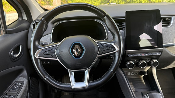 Renault Zoe 14 of 26
