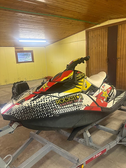 Seadoo spark 2up 8 of 16