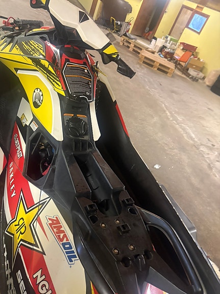 Seadoo spark 2up 12 of 16