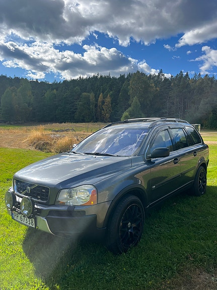 Volvo XC90 7 of 22