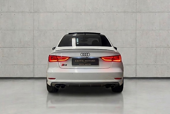 Audi S3 4 of 26