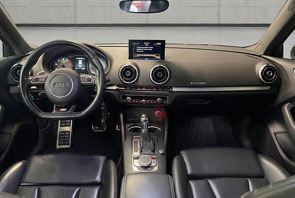 Audi S3 14 of 26
