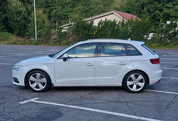 Audi A3 8 of 23