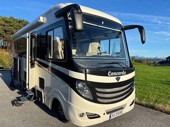 Concorde Charisma 790L 18 of 30